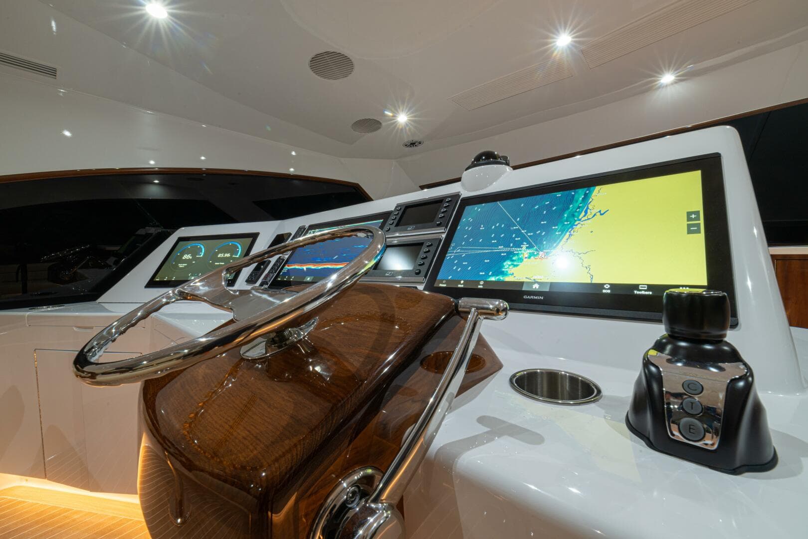 2022 Jarrett Bay — photo 21