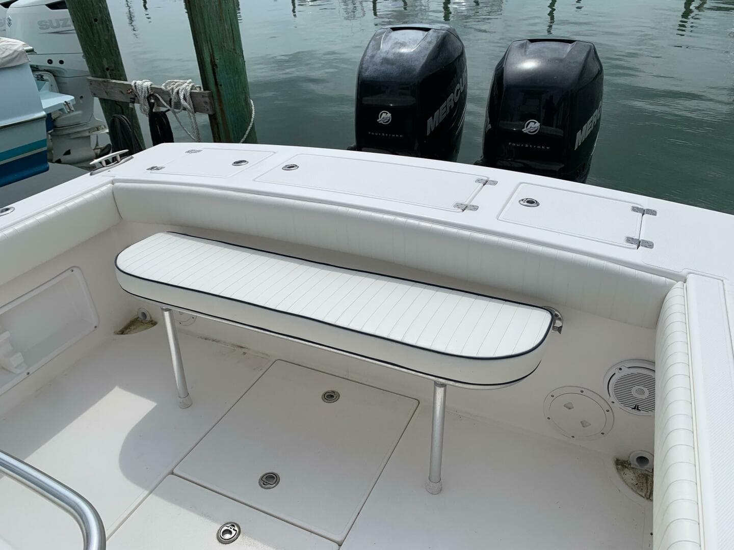 2005 Buddy Davis Center Console — photo 9