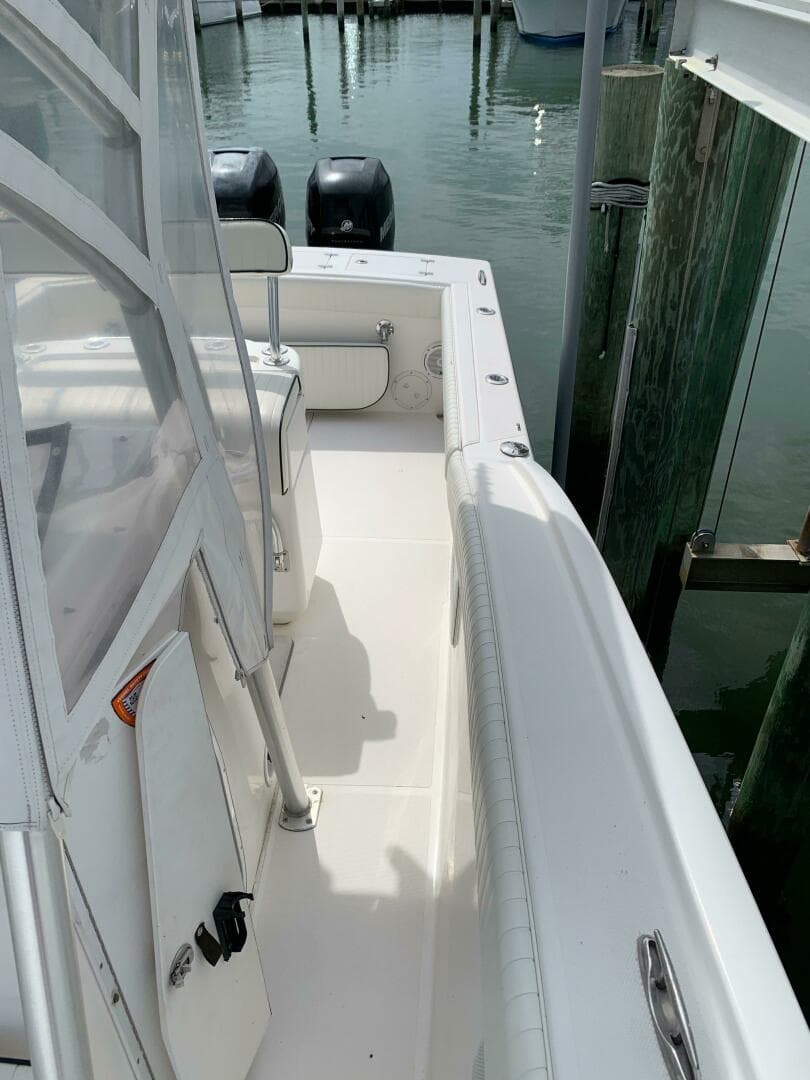 2005 Buddy Davis Center Console — photo 24
