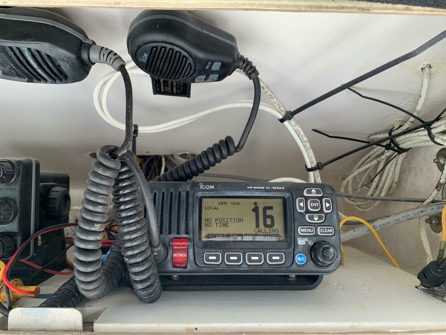 2005 Buddy Davis Center Console — photo 17