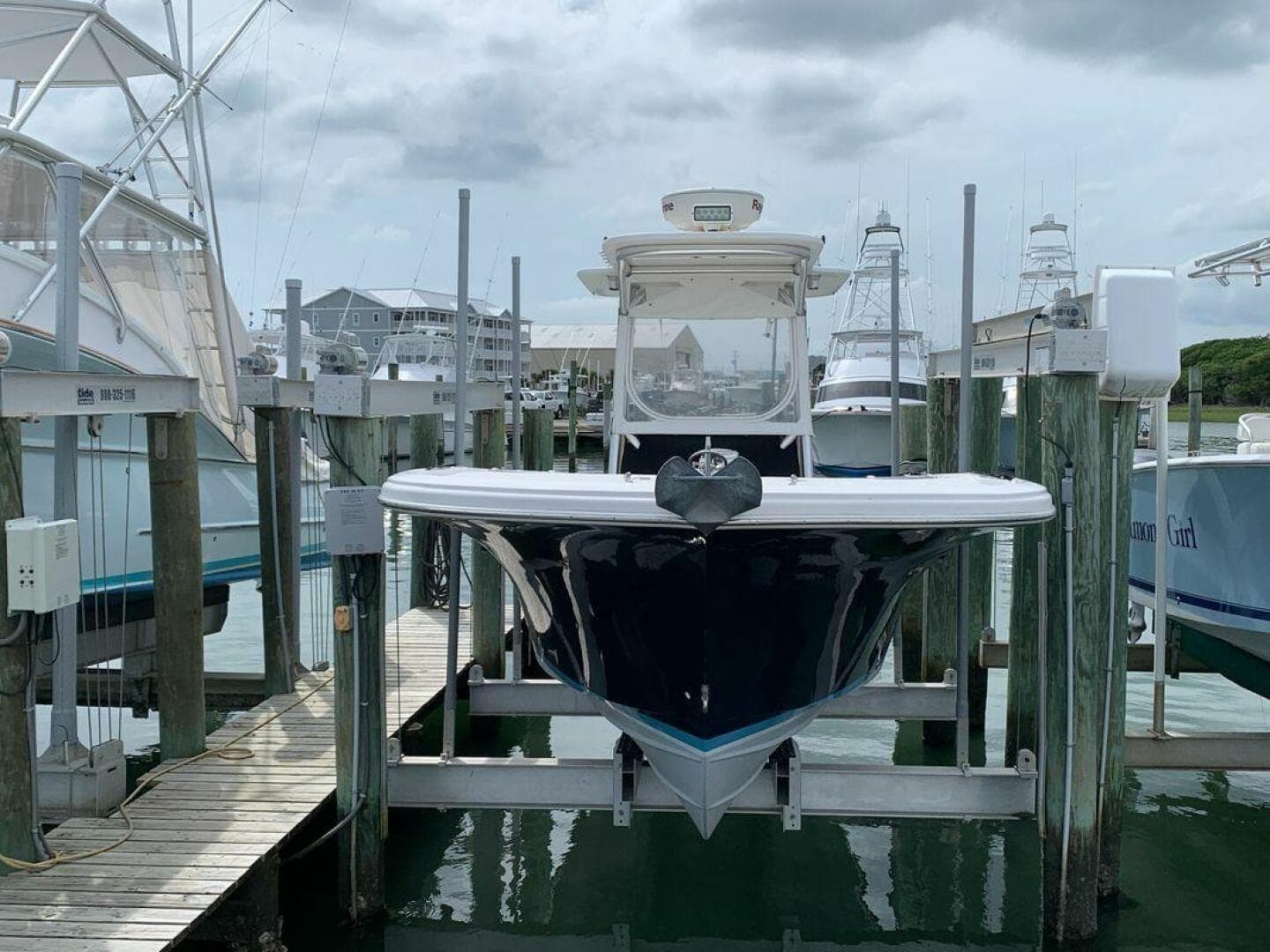2005 Buddy Davis Center Console — photo 3
