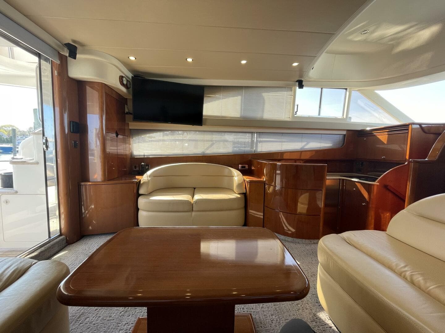 2005 Princess 50 Flybridge — photo 7