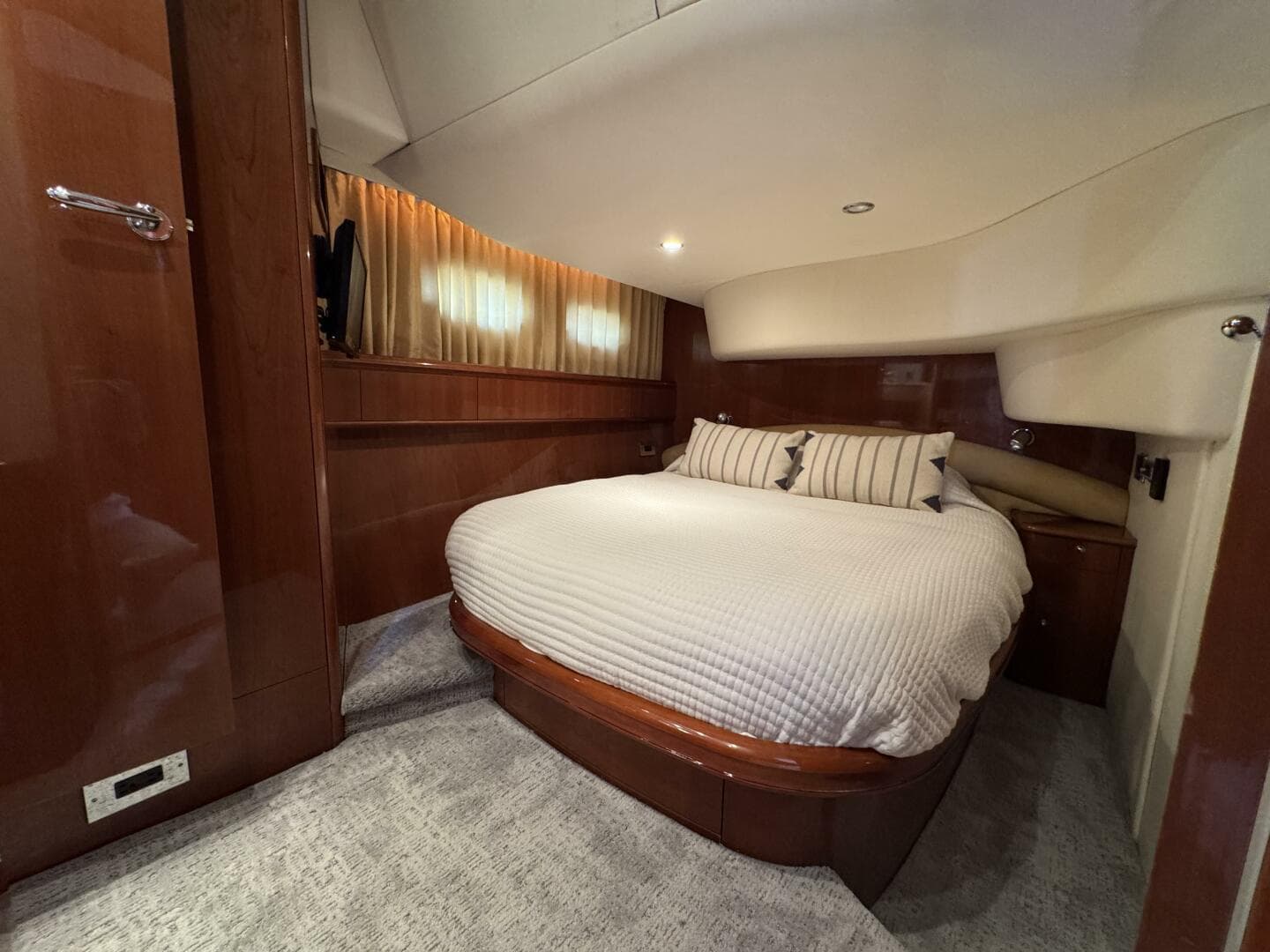 2005 Princess 50 Flybridge — photo 19