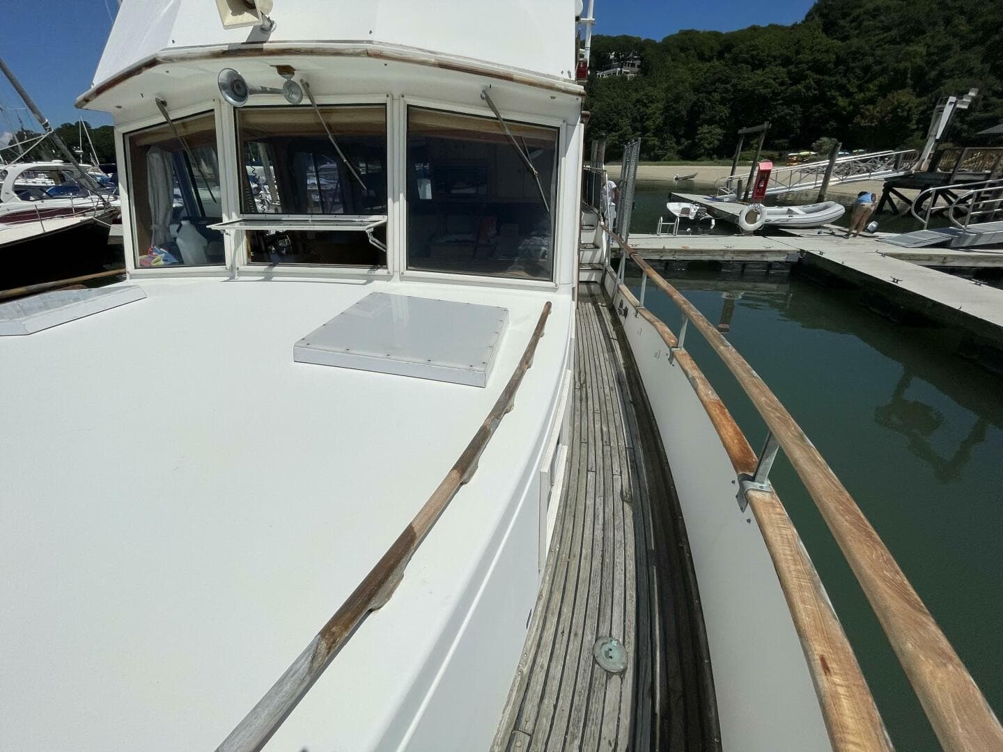1987 Grand Banks 42 — photo 10