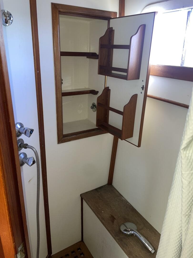 1987 Grand Banks 42 — photo 48