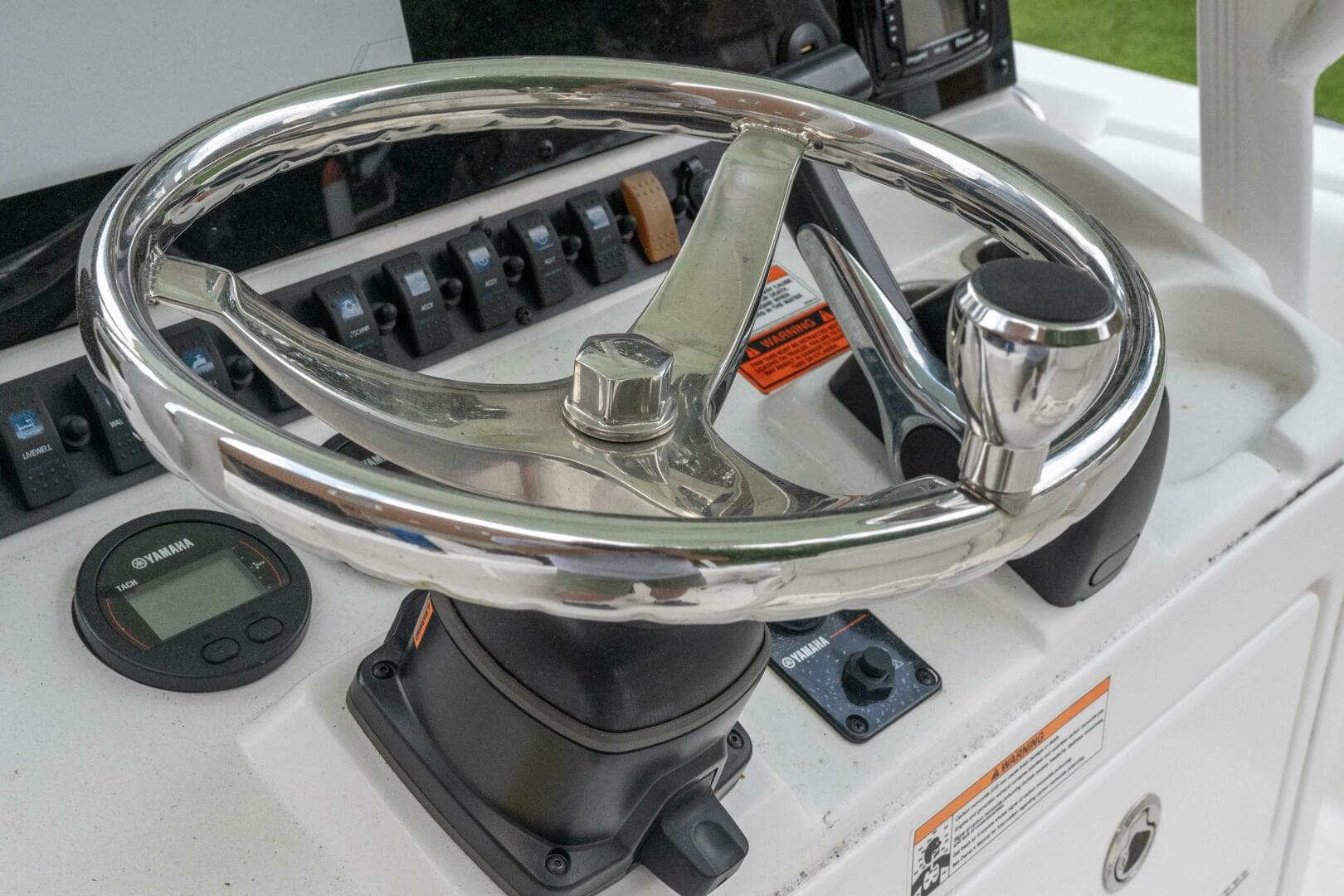 2017 Sea Hunt 225 Ultra — photo 38