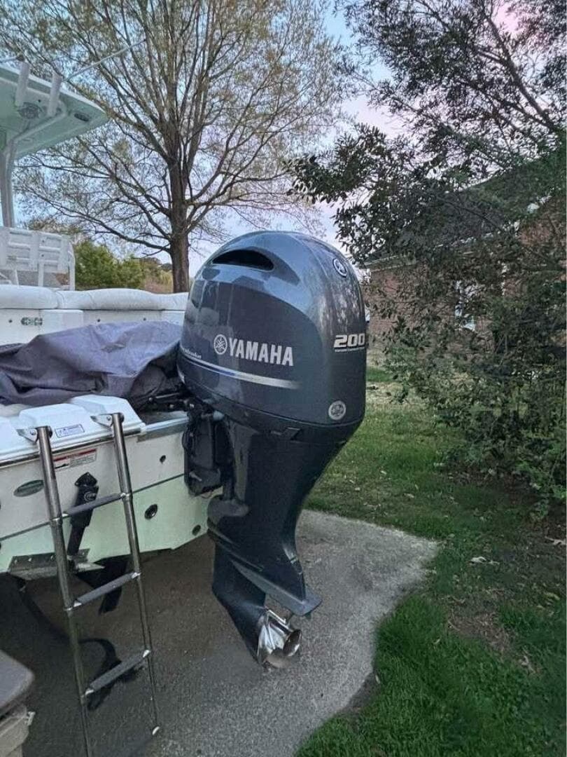 2017 Sea Hunt 225 Ultra — photo 17