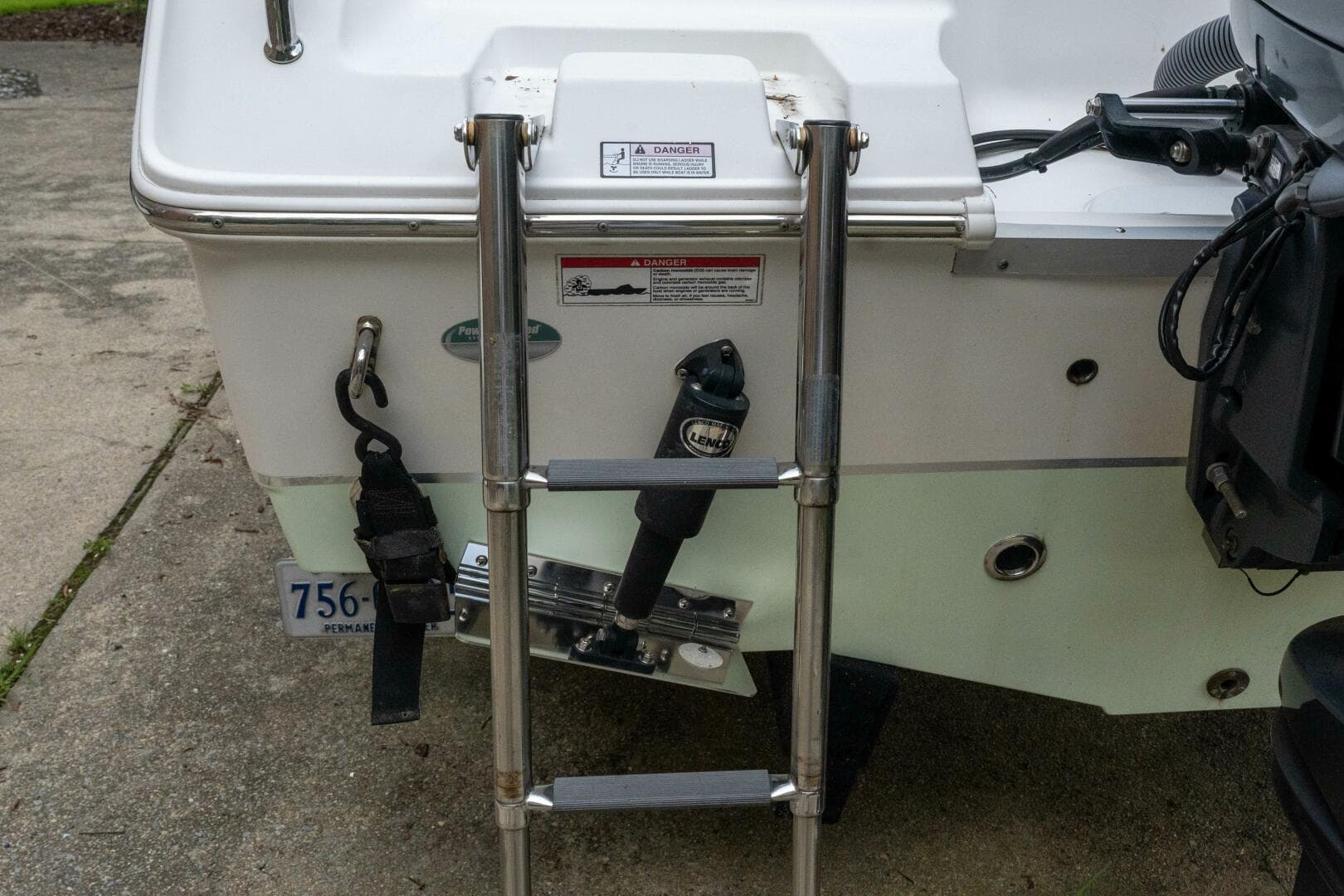 2017 Sea Hunt 225 Ultra — photo 35