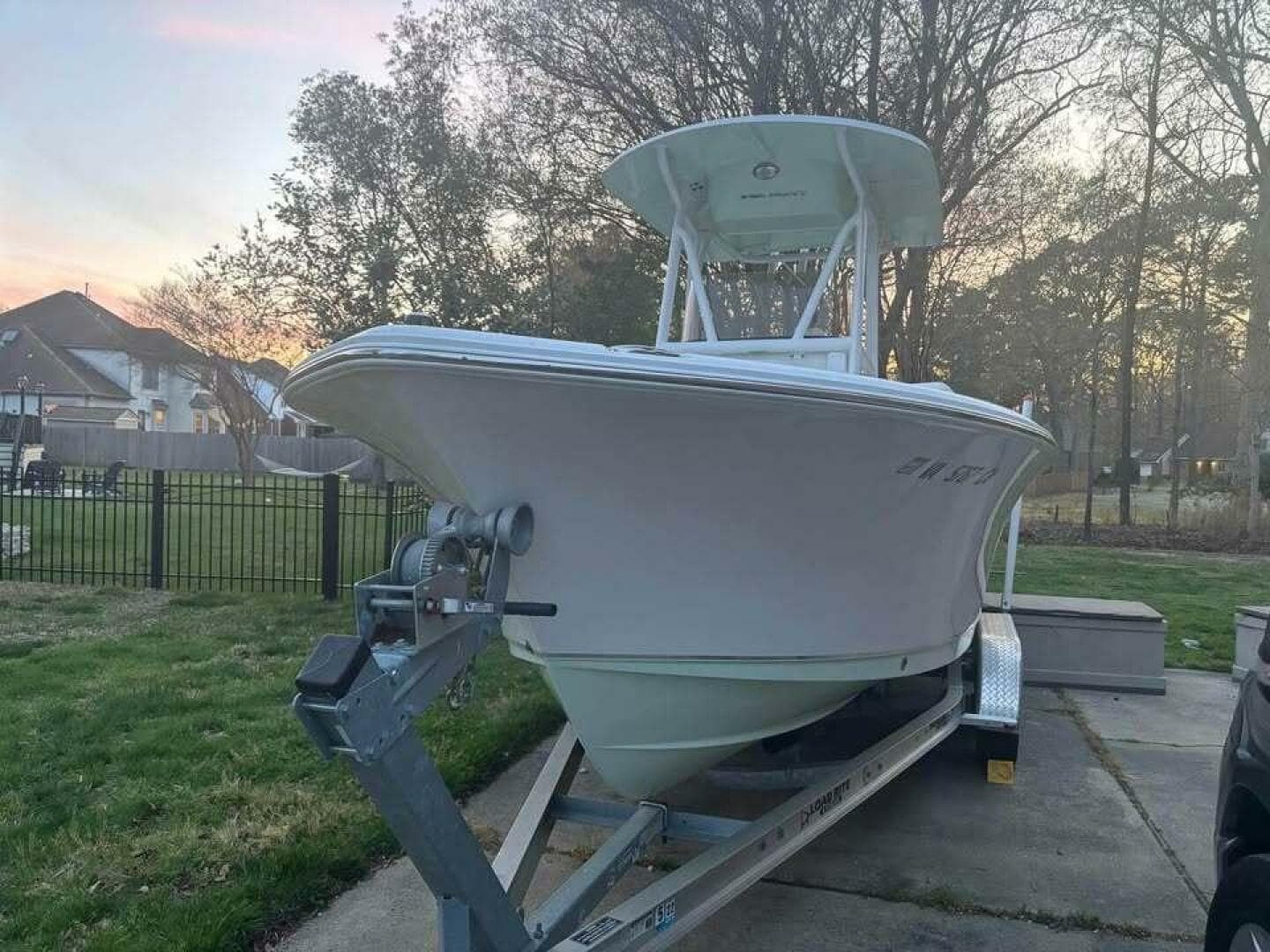 2017 Sea Hunt 225 Ultra — photo 18