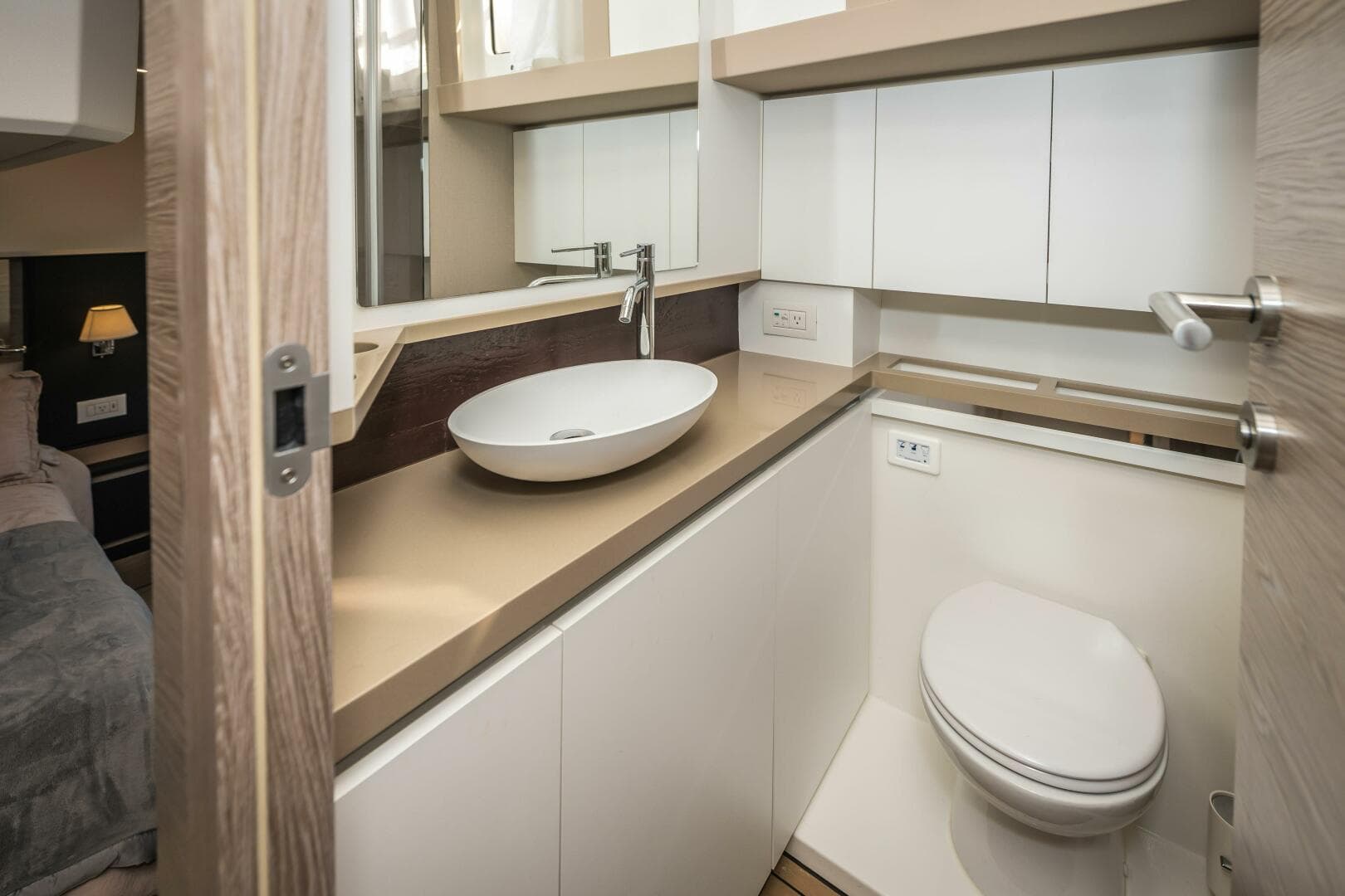 2024 Greenline 45 Coupe Hybrid — photo 14