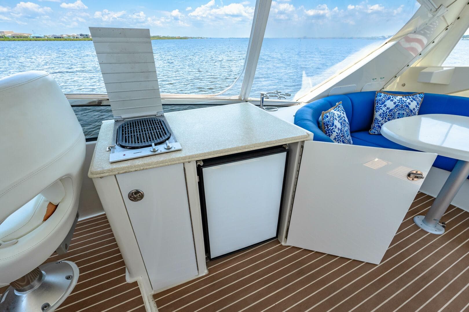 2005 Marquis — photo 50