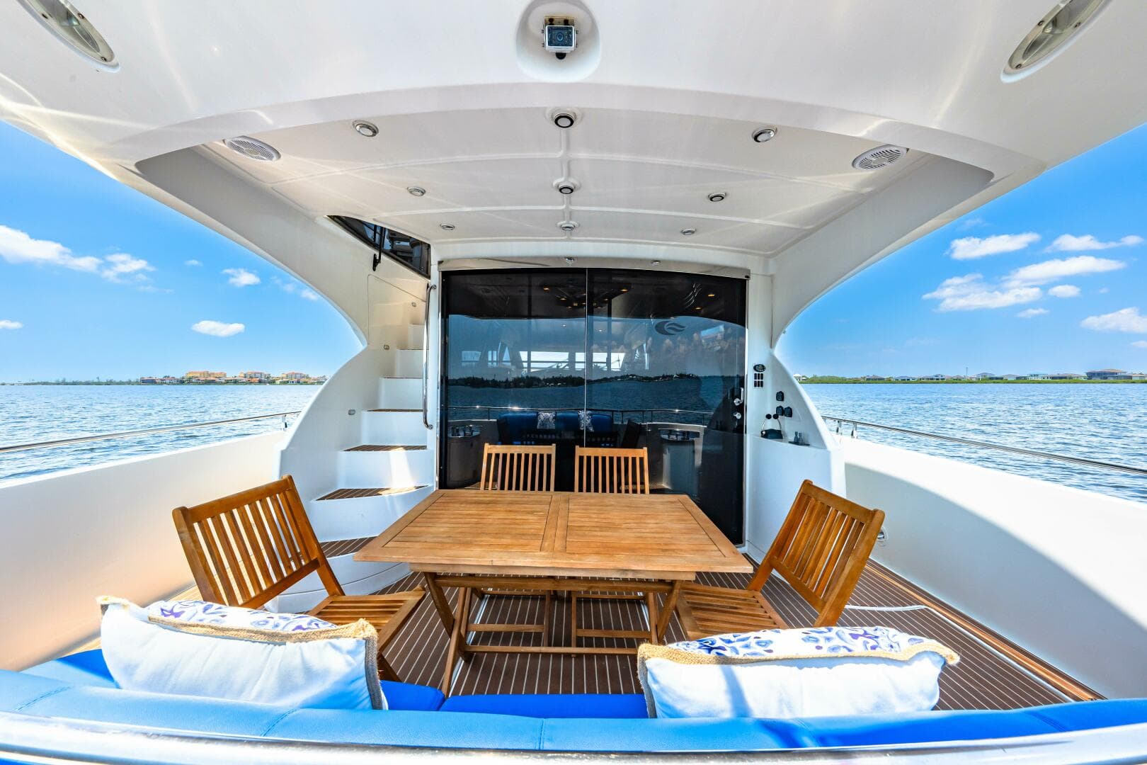 2005 Marquis — photo 32