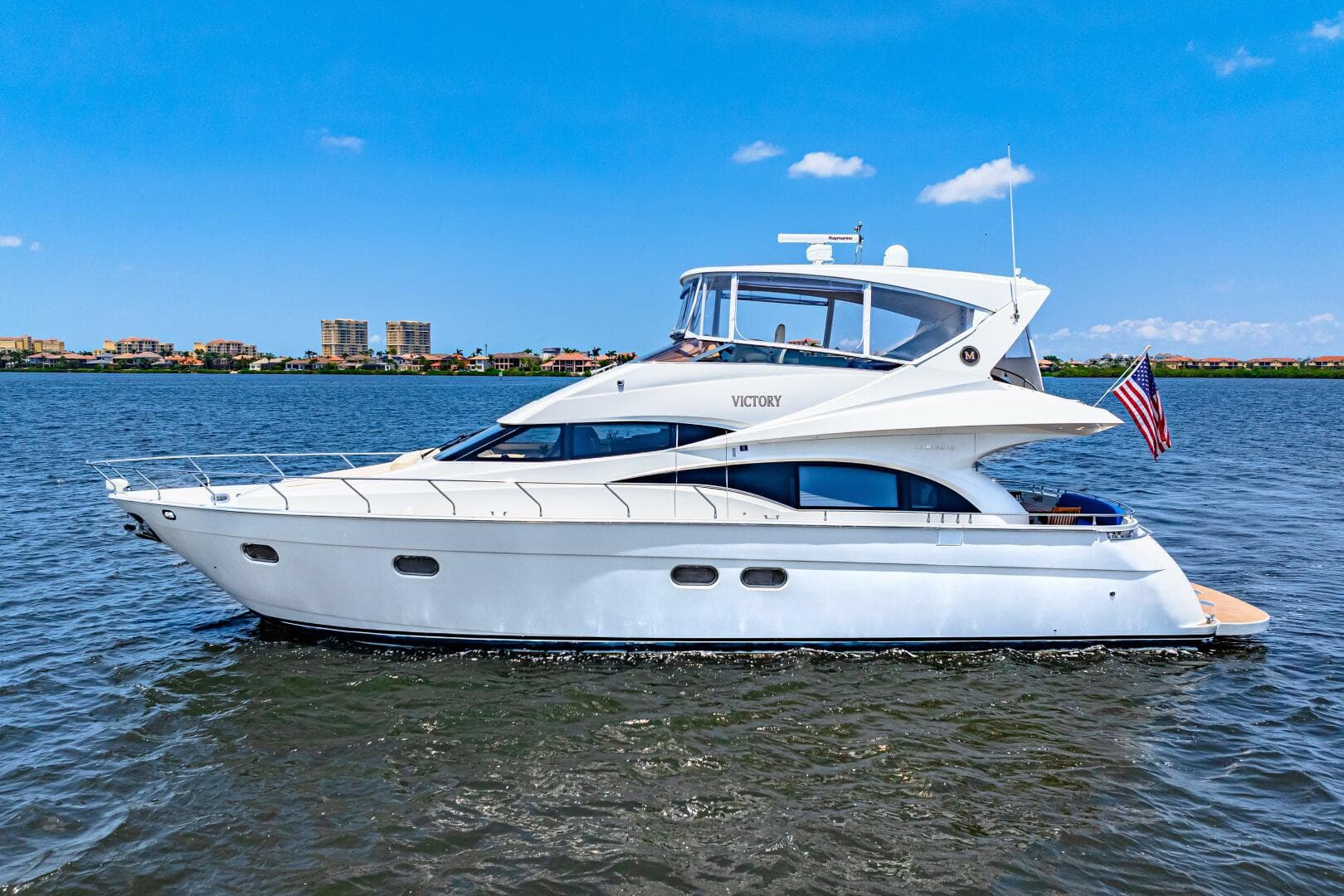 2005 Marquis — photo 9