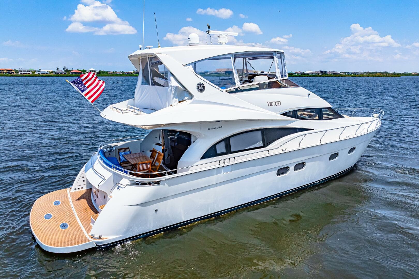 2005 Marquis — photo 23