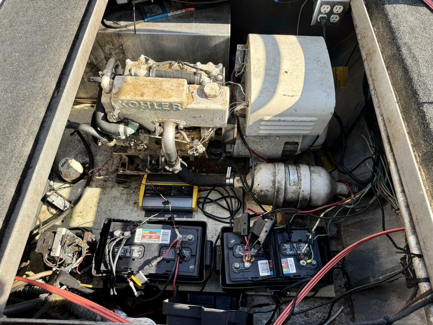 1977 Sumerset Aluminum Hull Houseboat With Catwalks — photo 78