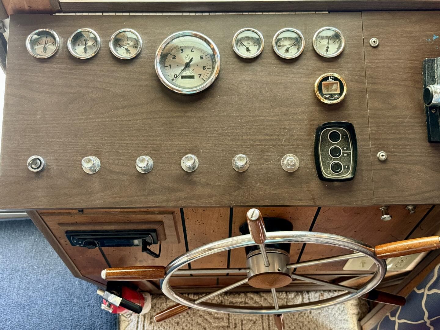 1977 Sumerset Aluminum Hull Houseboat With Catwalks — photo 23