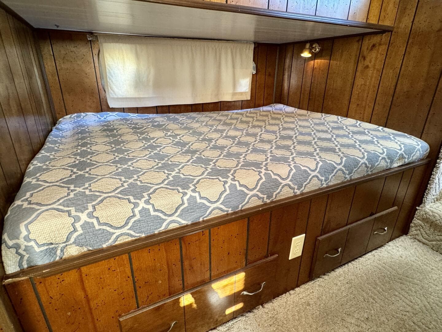 1977 Sumerset Aluminum Hull Houseboat With Catwalks — photo 52