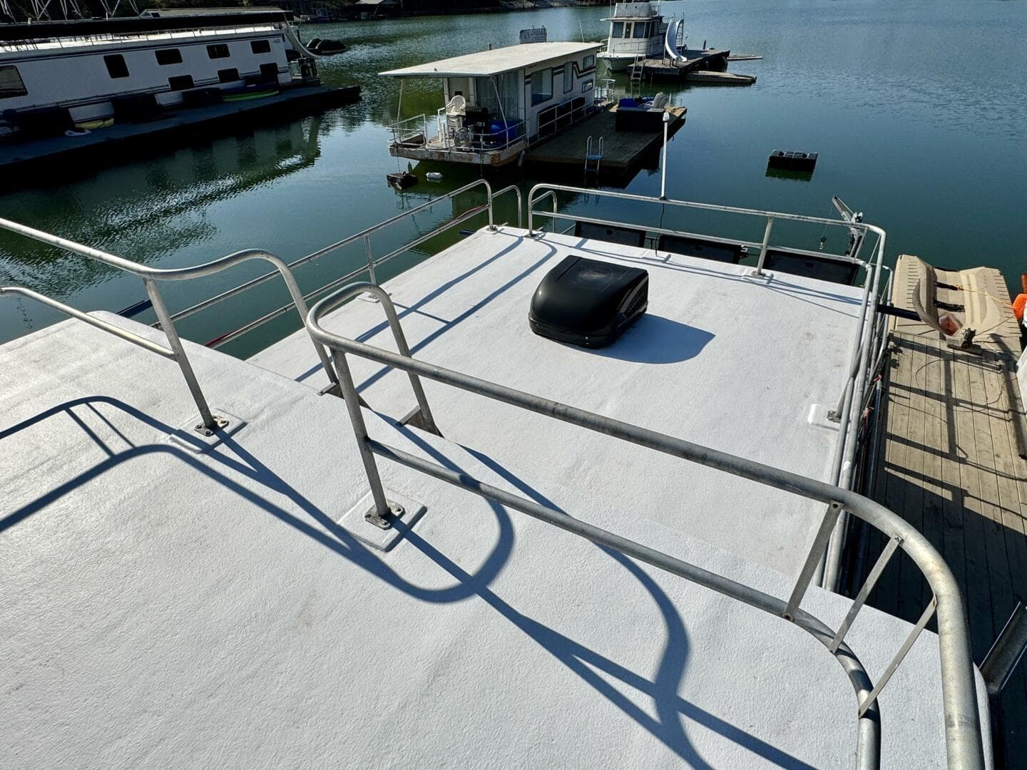 1977 Sumerset Aluminum Hull Houseboat With Catwalks — photo 87