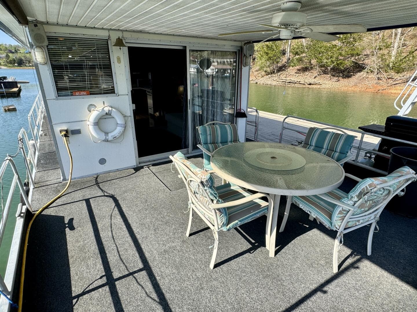 1977 Sumerset Aluminum Hull Houseboat With Catwalks — photo 19