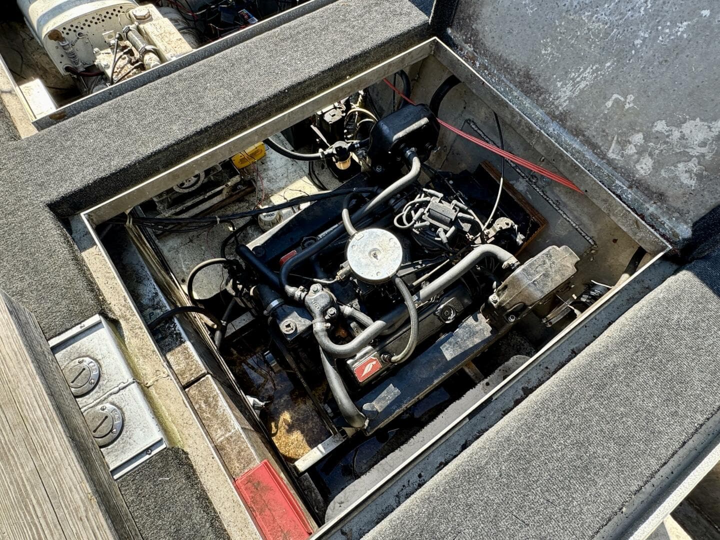 1977 Sumerset Aluminum Hull Houseboat With Catwalks — photo 73