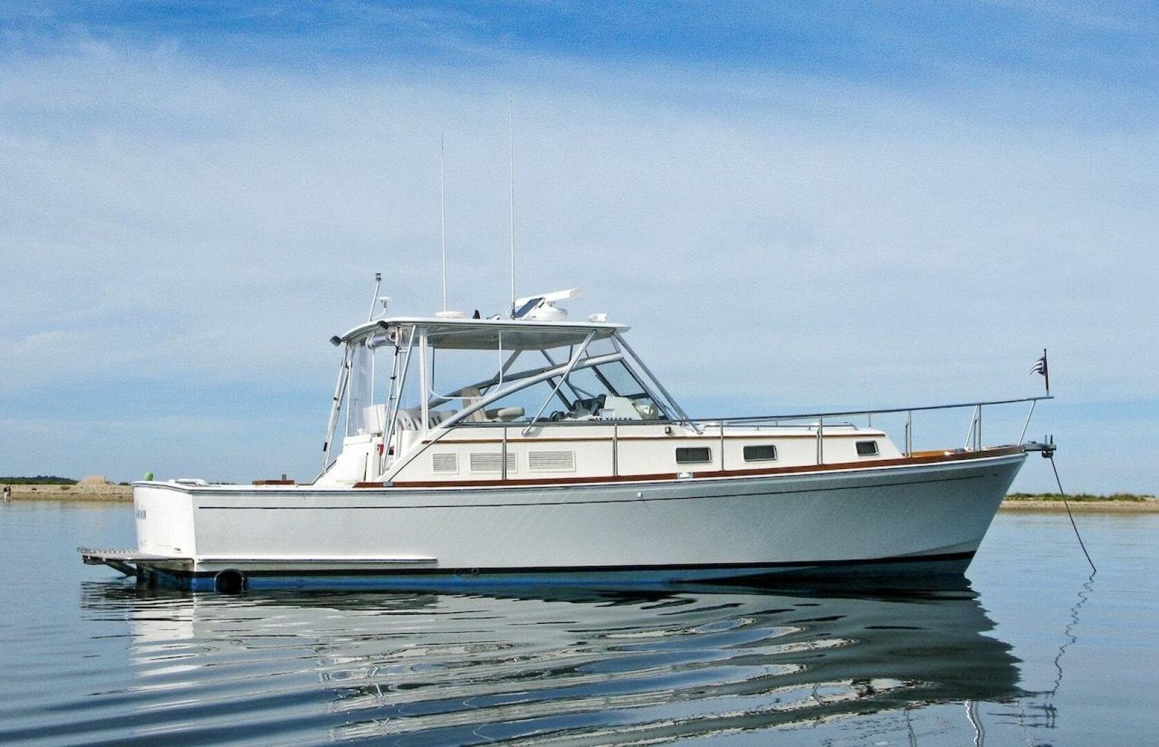 1998 Grand Banks 38 Eastbay EX — photo 1