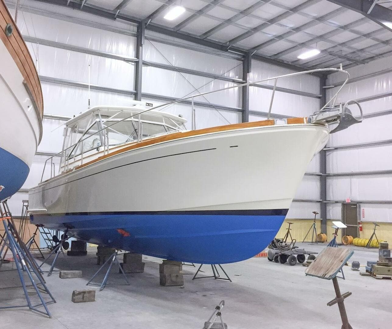 1998 Grand Banks 38 Eastbay EX — photo 2