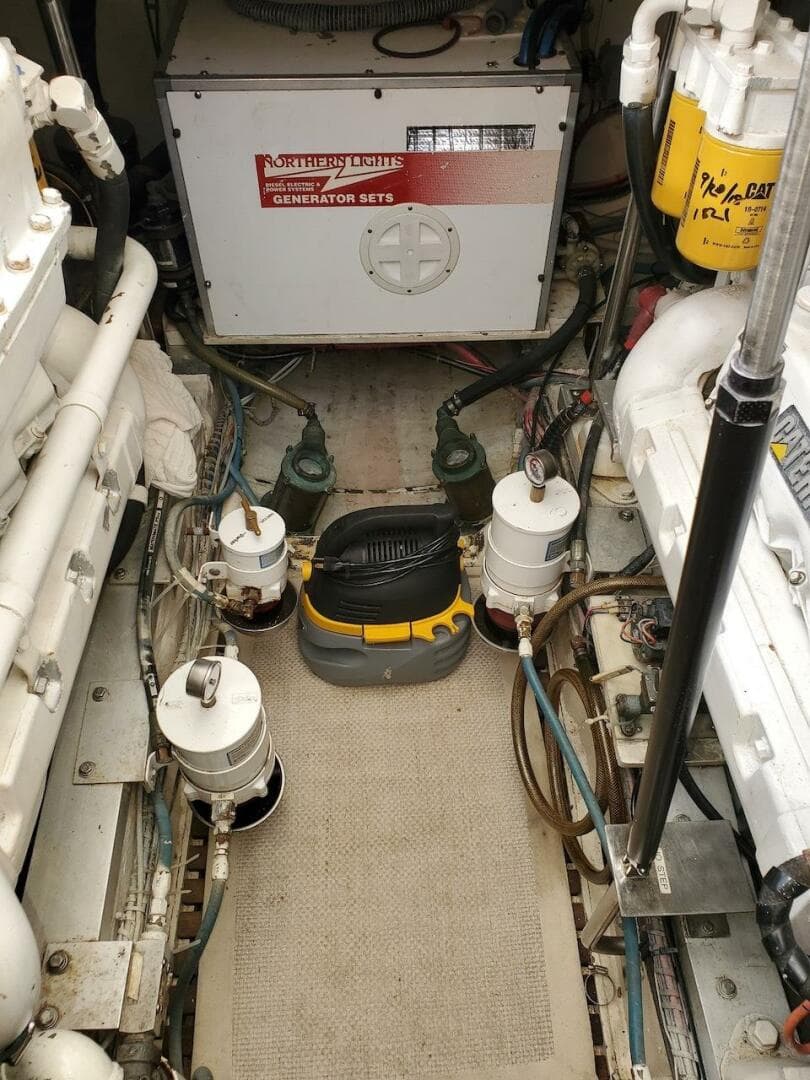 1998 Grand Banks 38 Eastbay EX — photo 26