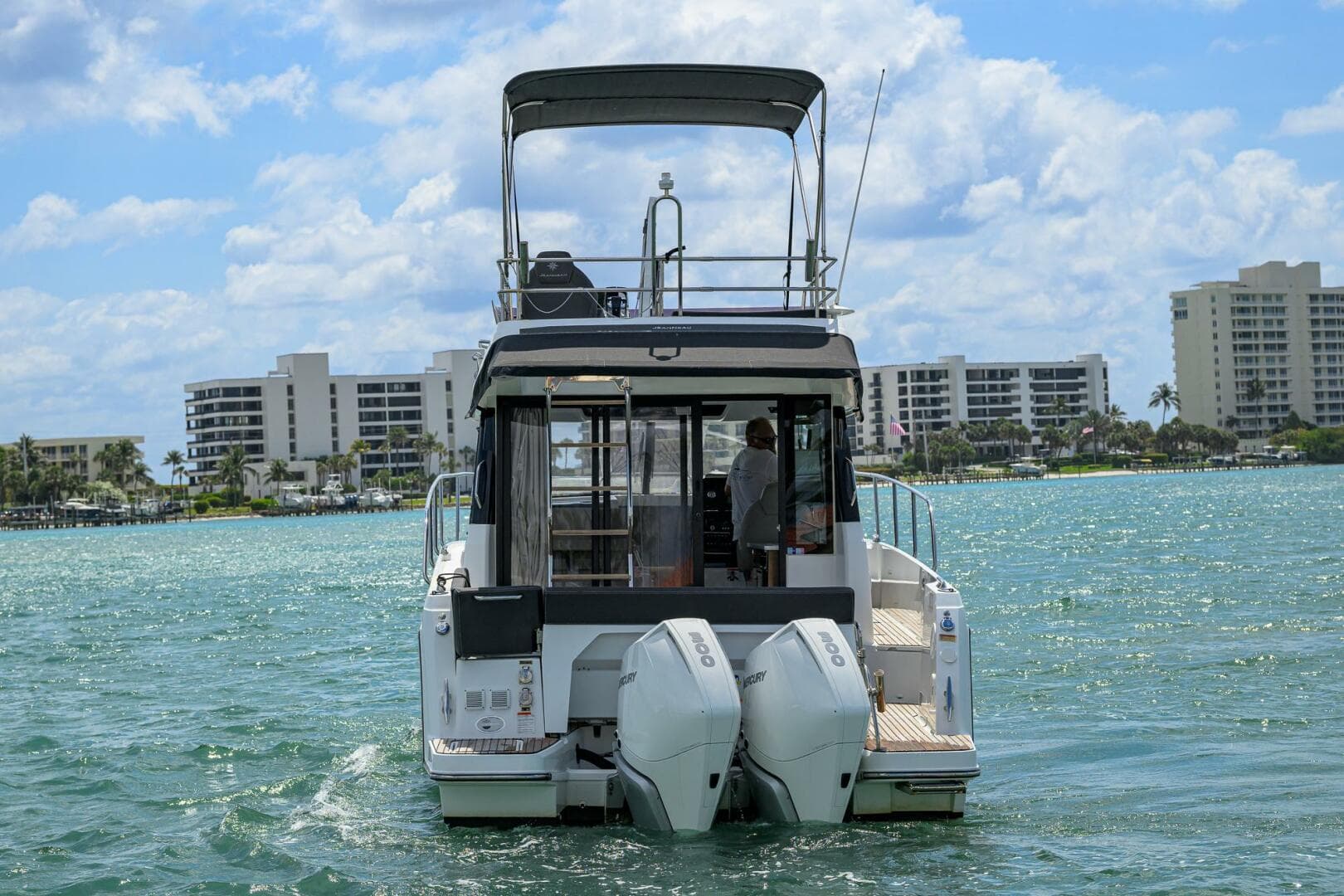 2022 Jeanneau Nc Weekender 1095 Fly — photo 5