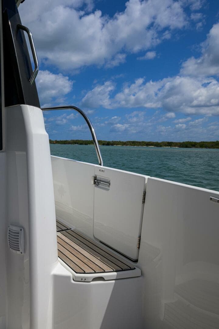 2022 Jeanneau Nc Weekender 1095 Fly — photo 14