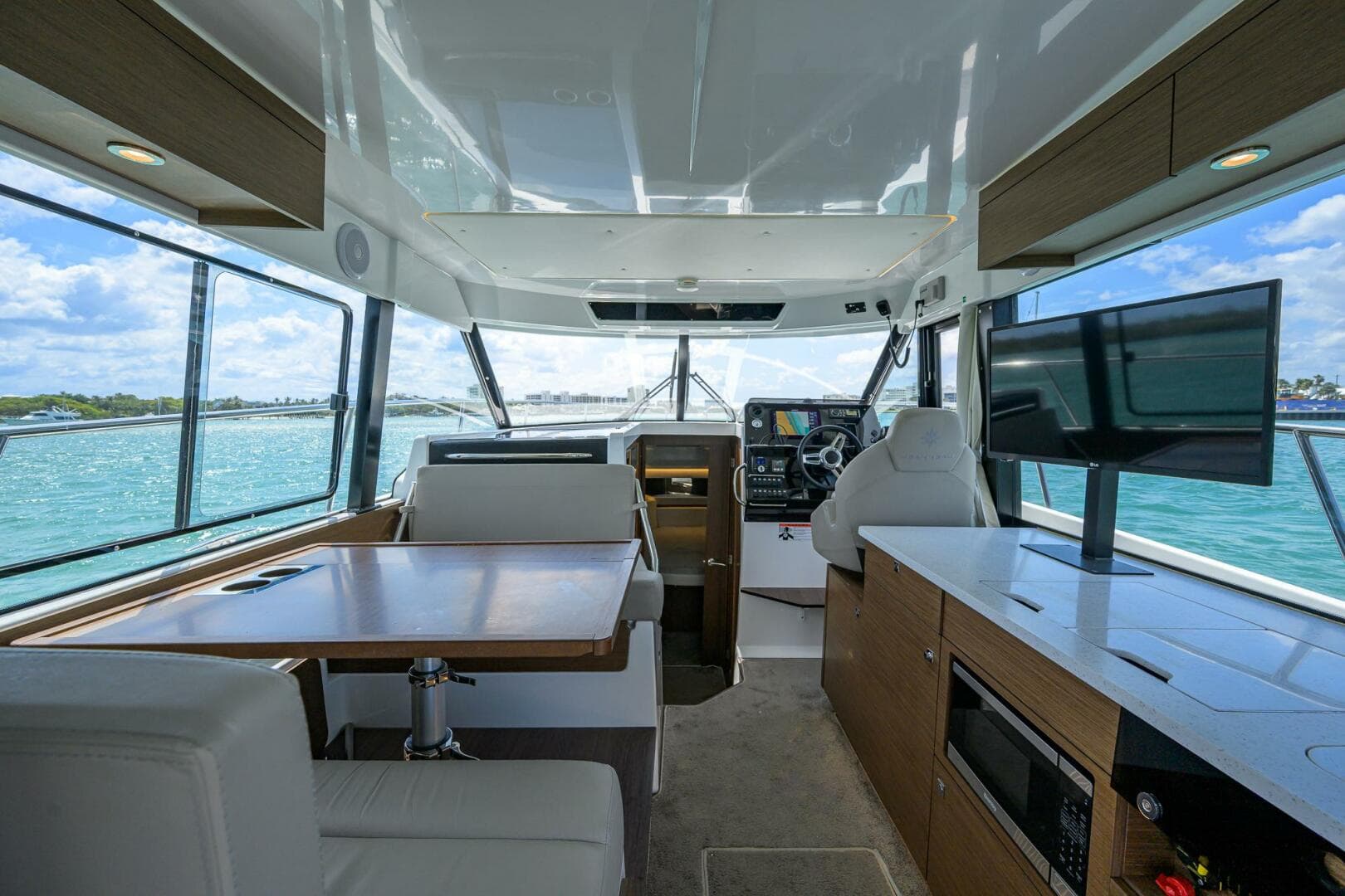 2022 Jeanneau Nc Weekender 1095 Fly — photo 22