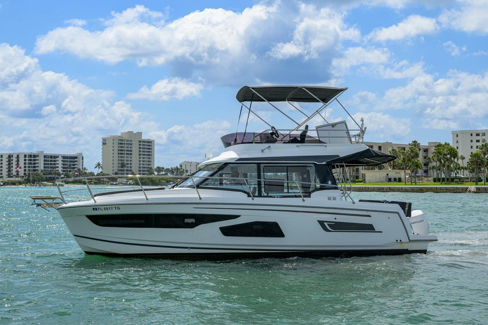 2022 Jeanneau Nc Weekender 1095 Fly — photo 1