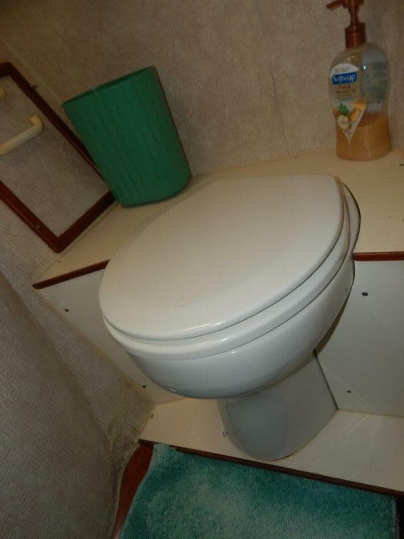 1996 Egg Harbor By Cayman — photo 30