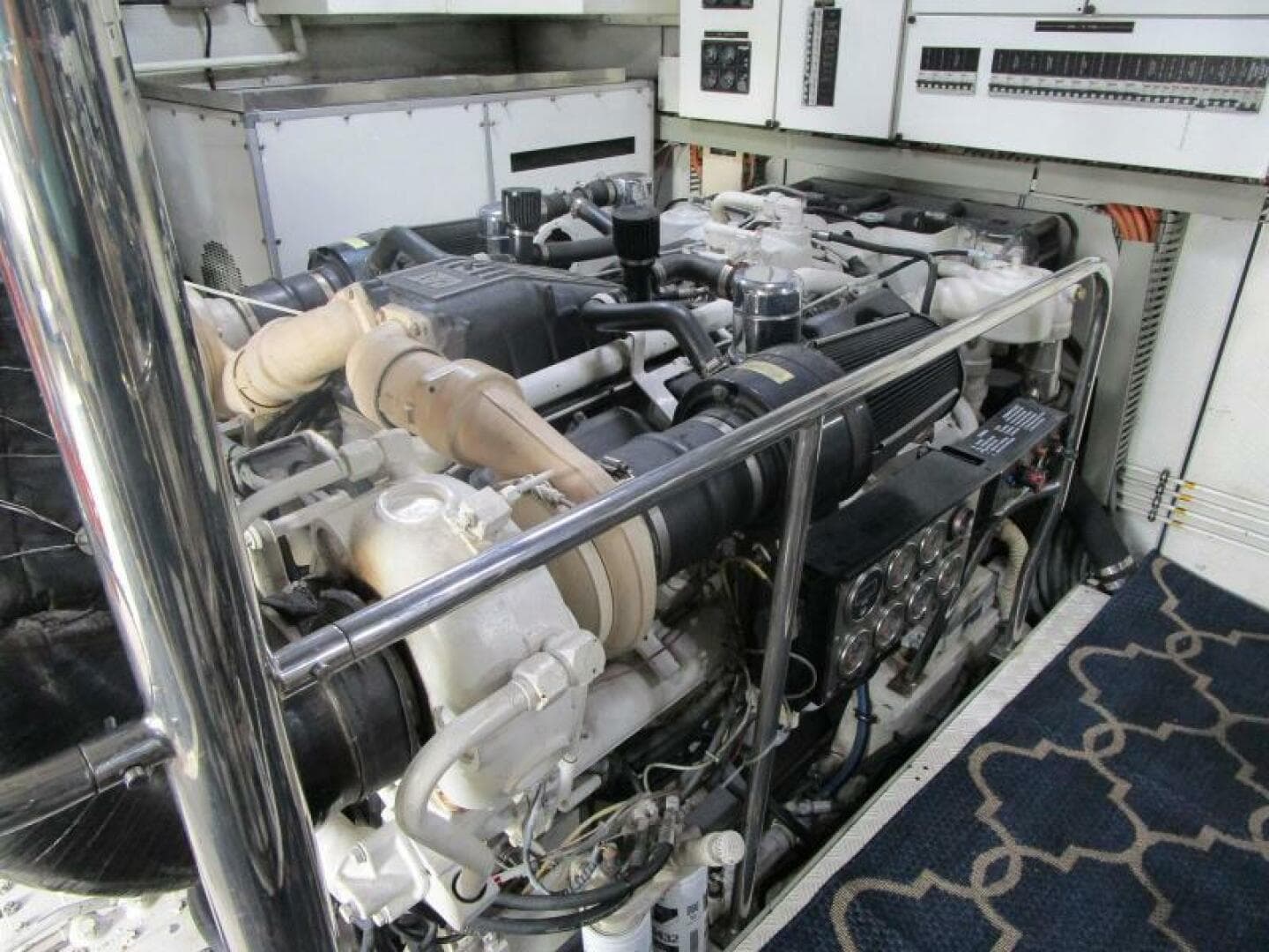 2002 Cheoy Lee Sport — photo 65