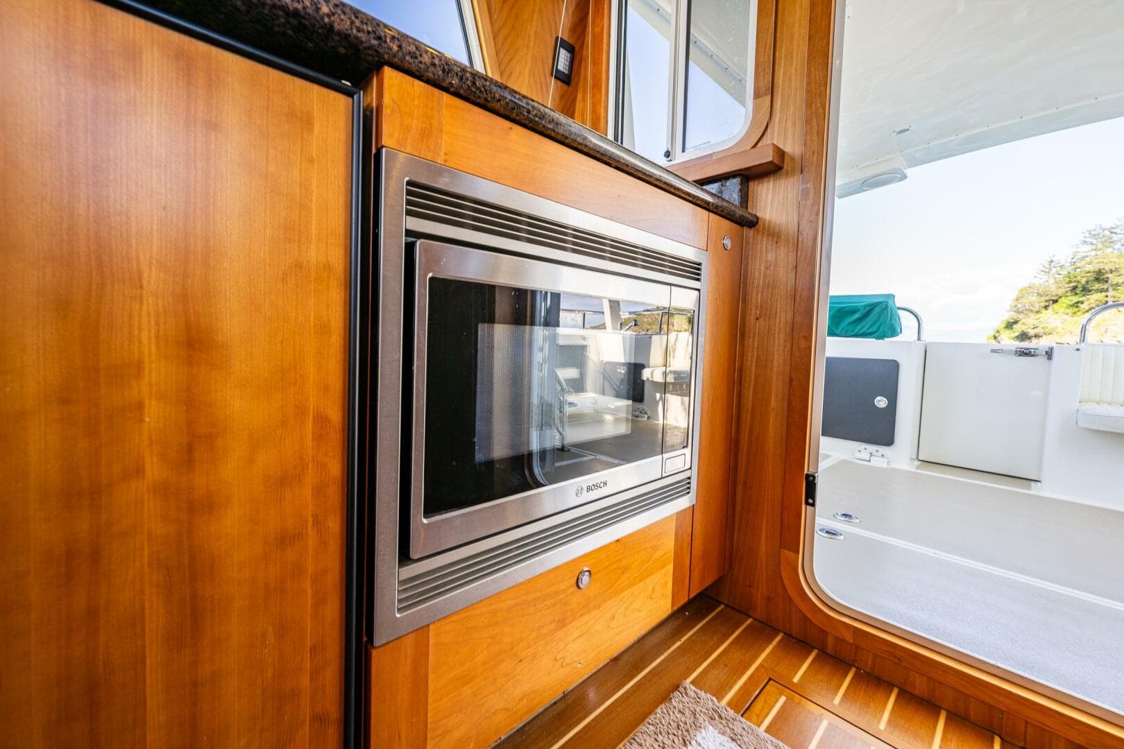 2009 Coastal Craft 400 IPS — photo 40