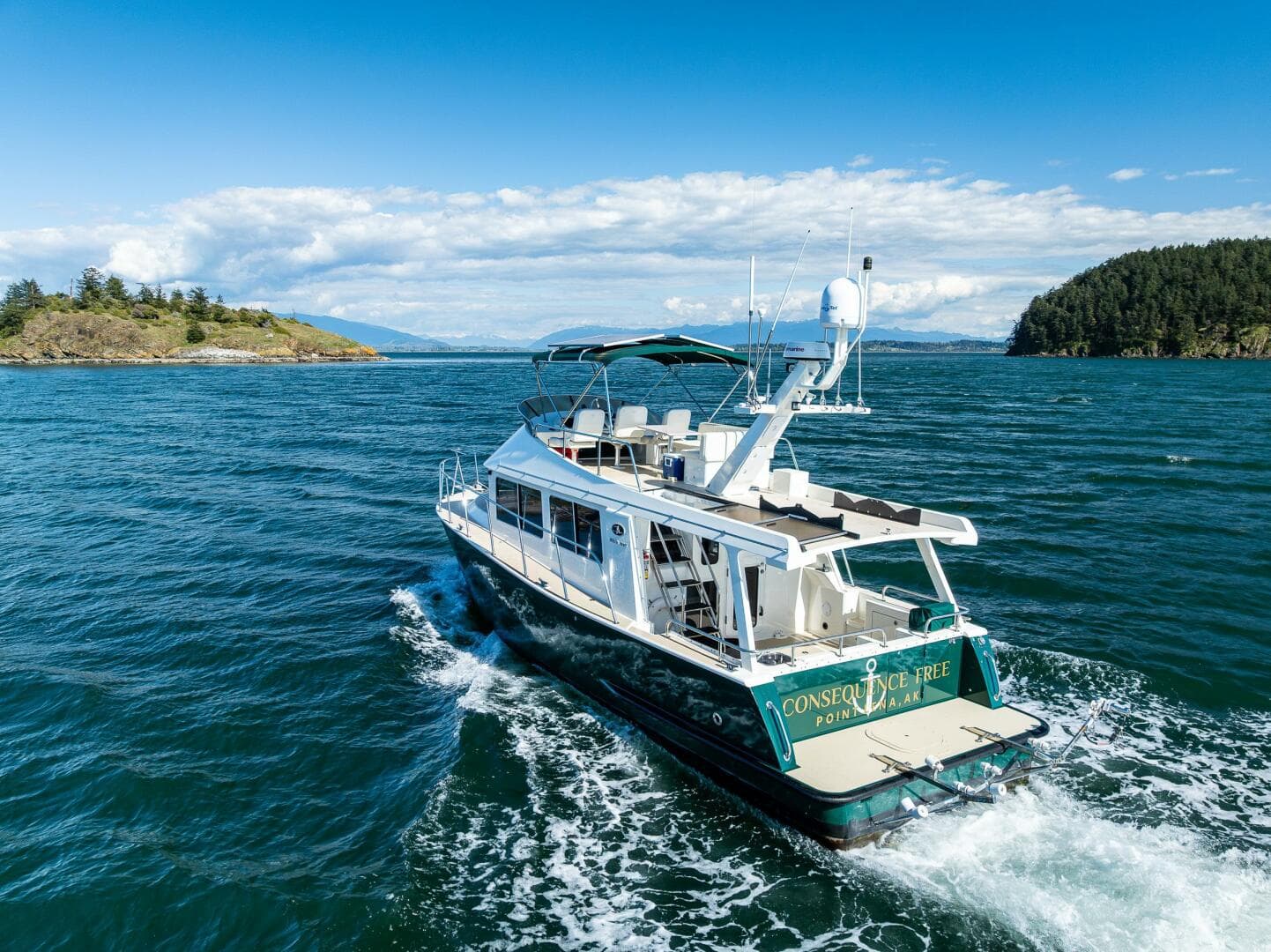 2009 Coastal Craft 400 IPS — photo 8