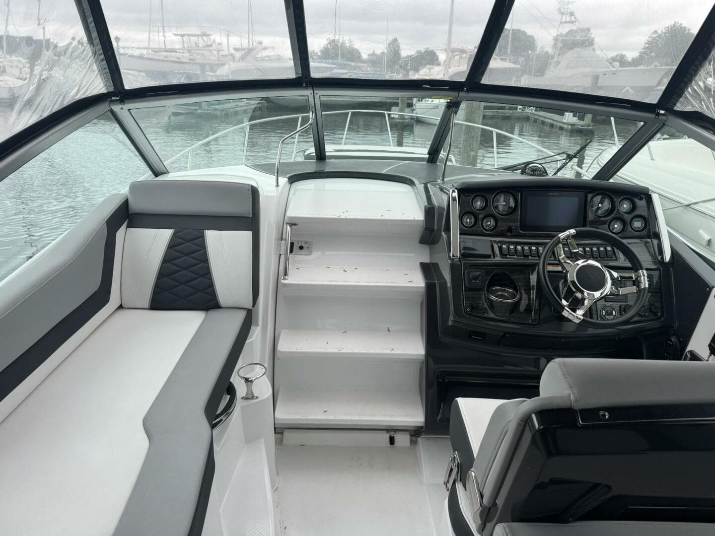 2021 Monterey — photo 7