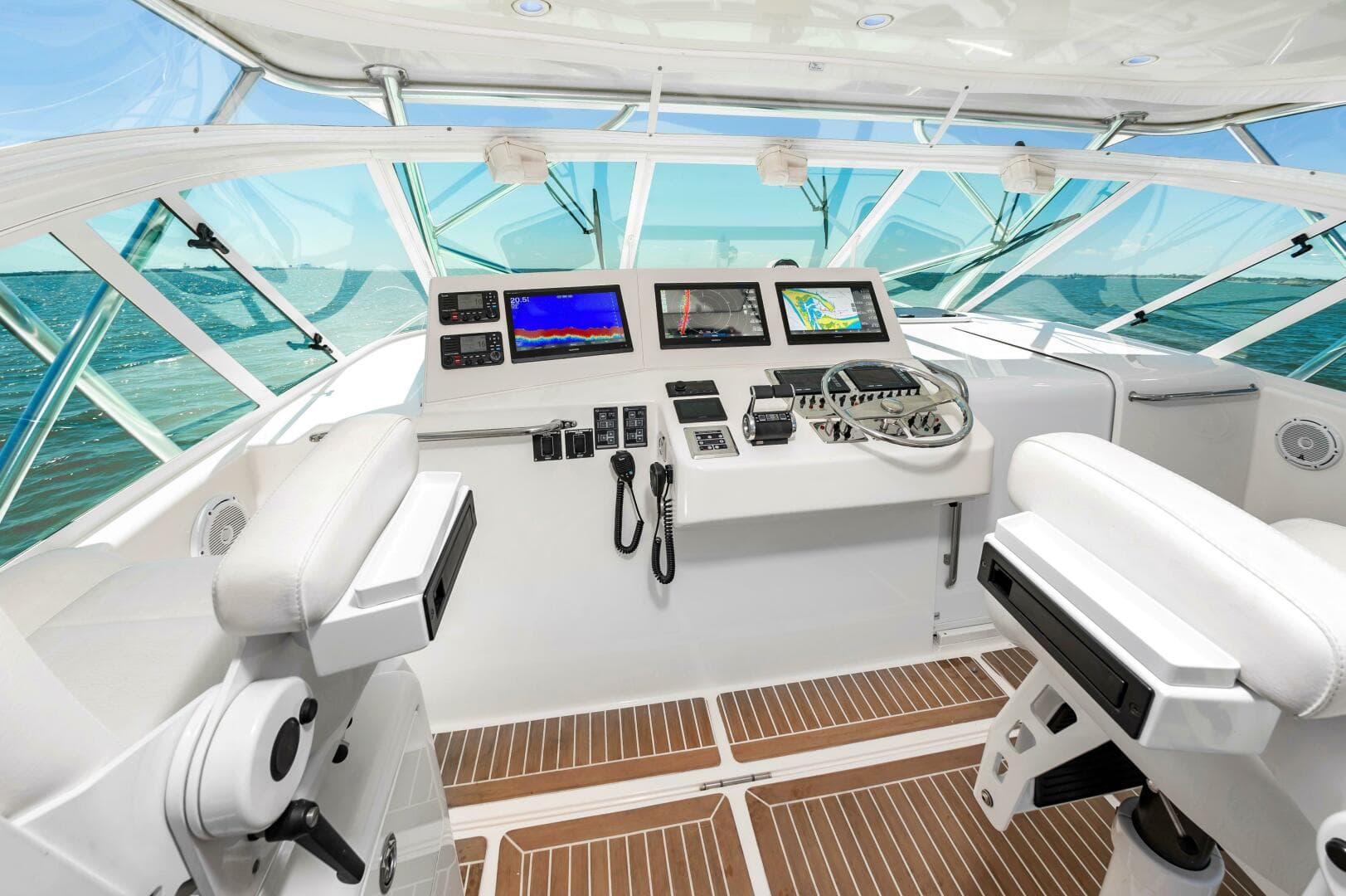 2008 Cabo 40 Express — photo 22