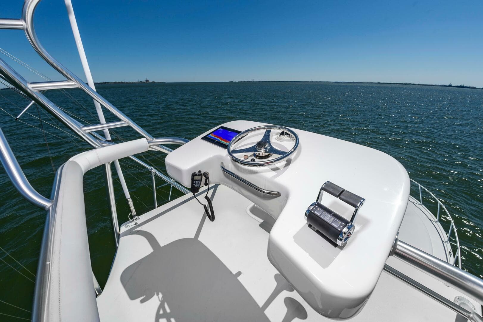 2008 Cabo 40 Express — photo 14