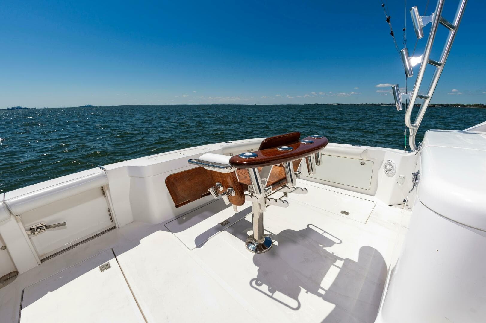 2008 Cabo 40 Express — photo 8