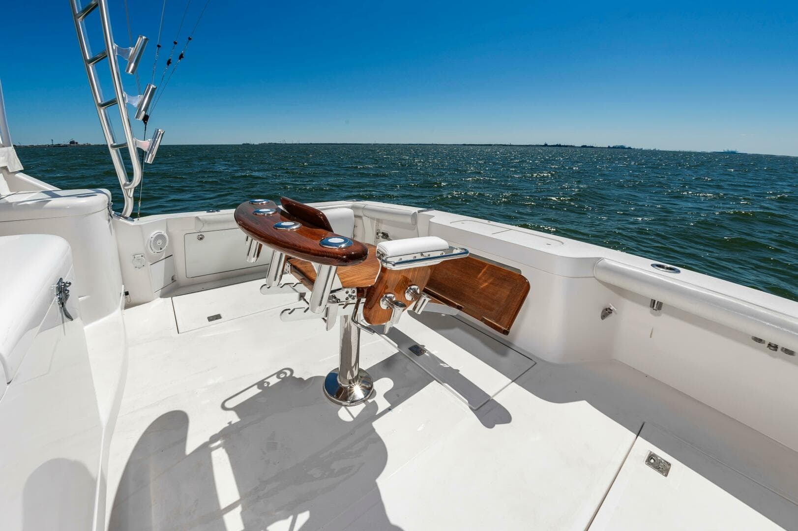 2008 Cabo 40 Express — photo 9