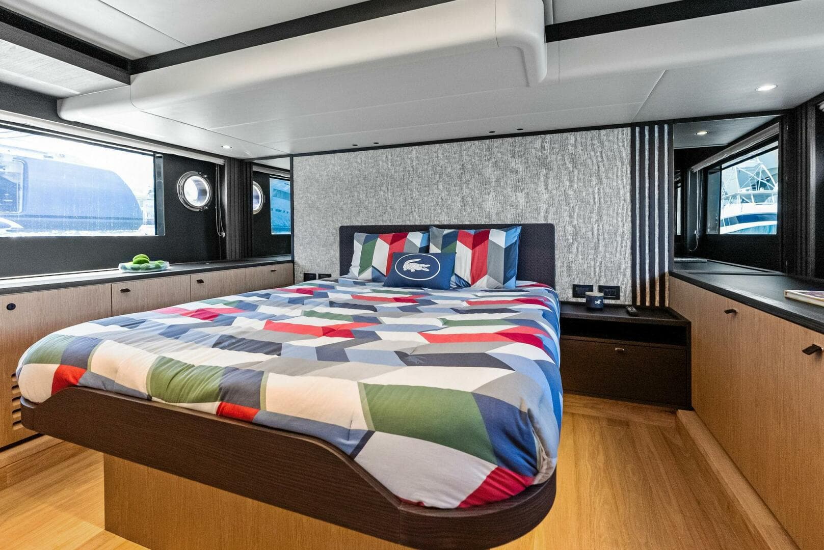 2023 Absolute 52 Fly — photo 63