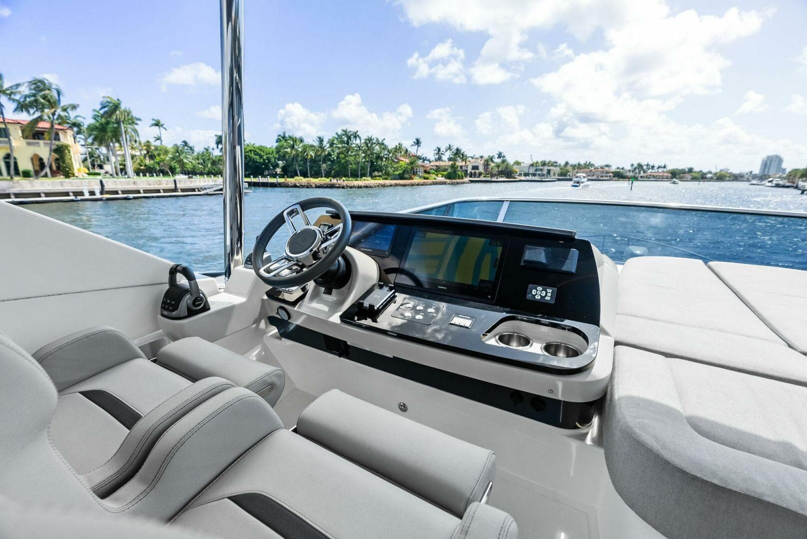 2023 Absolute 52 Fly — photo 33