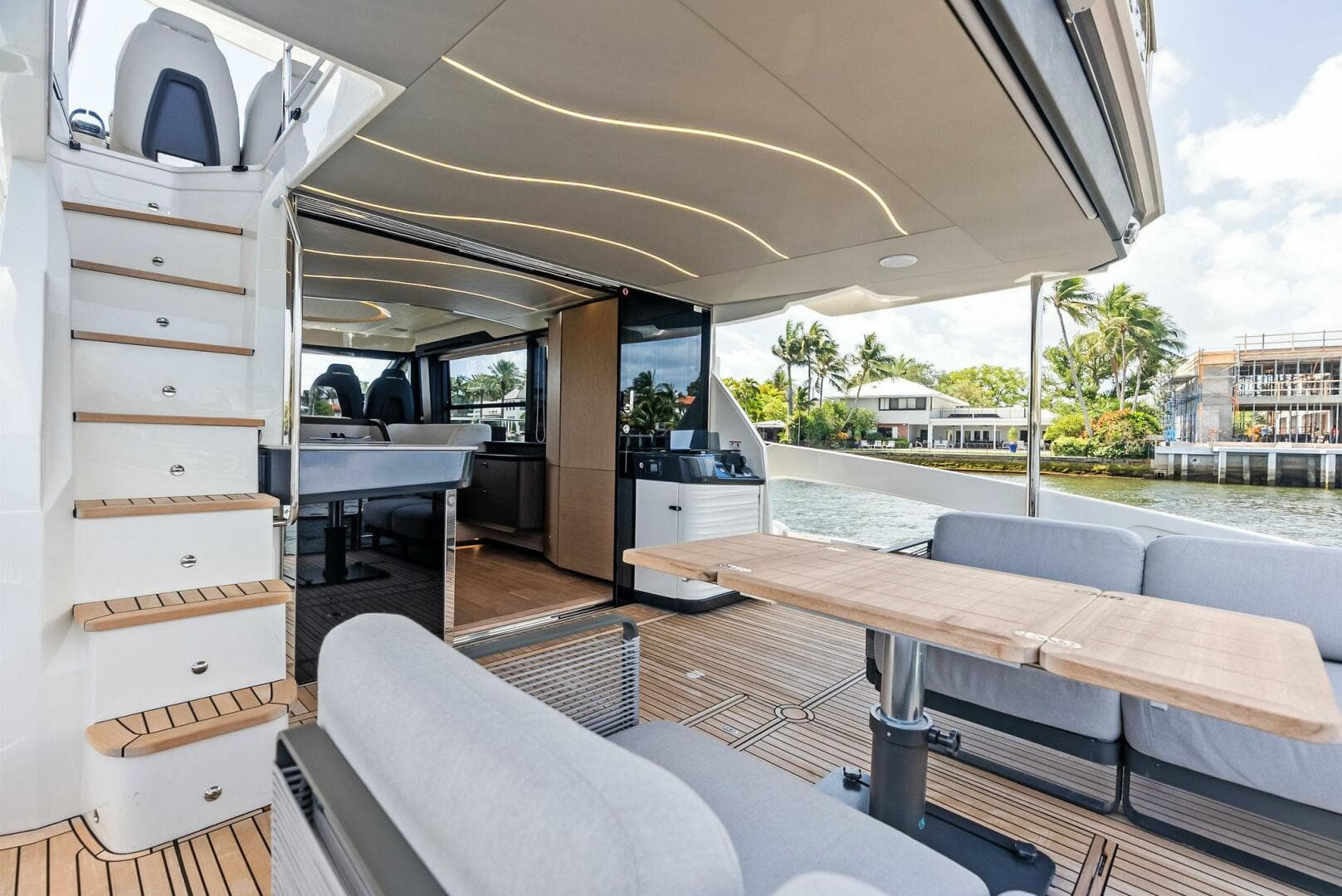 2023 Absolute 52 Fly — photo 21