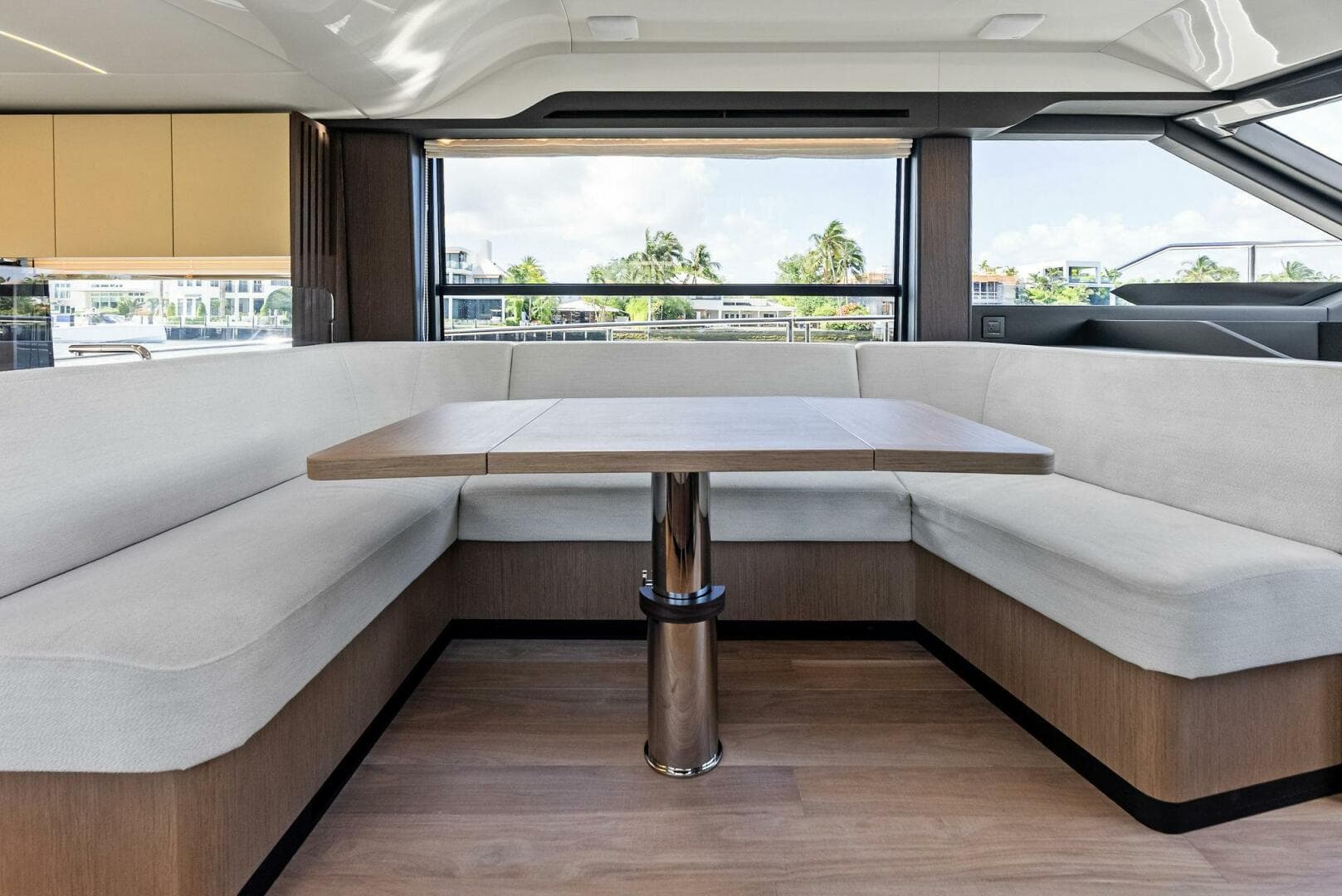 2023 Absolute 52 Fly — photo 48