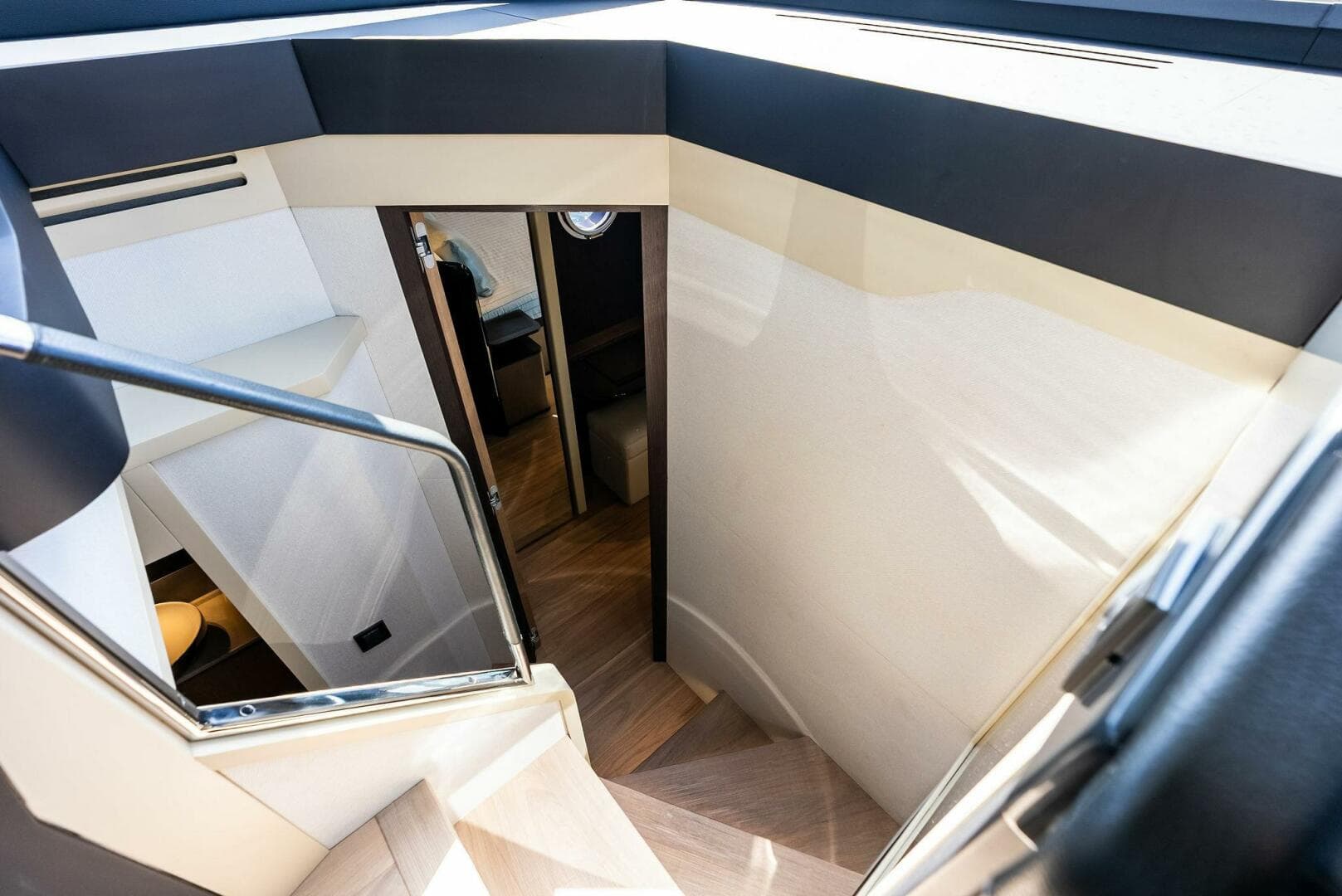 2023 Absolute 52 Fly — photo 54