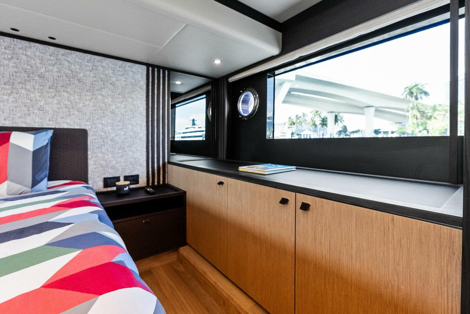 2023 Absolute 52 Fly — photo 66