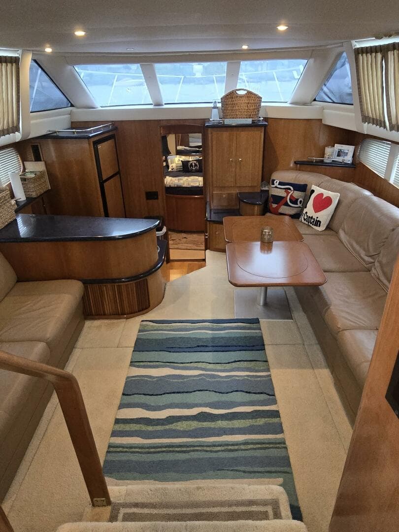 2002 Carver 444 Cockpit — photo 22