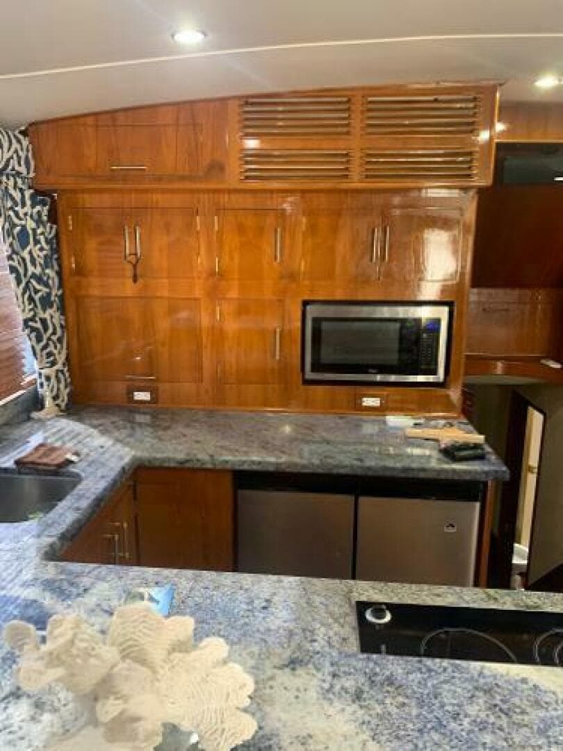 1985 Ocean Yachts 55 Super Sport — photo 25