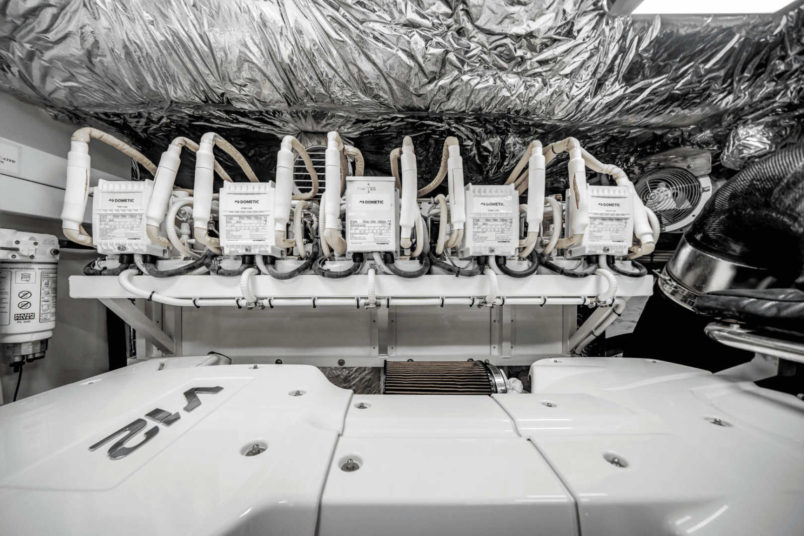 2019 Princess F70 — photo 45