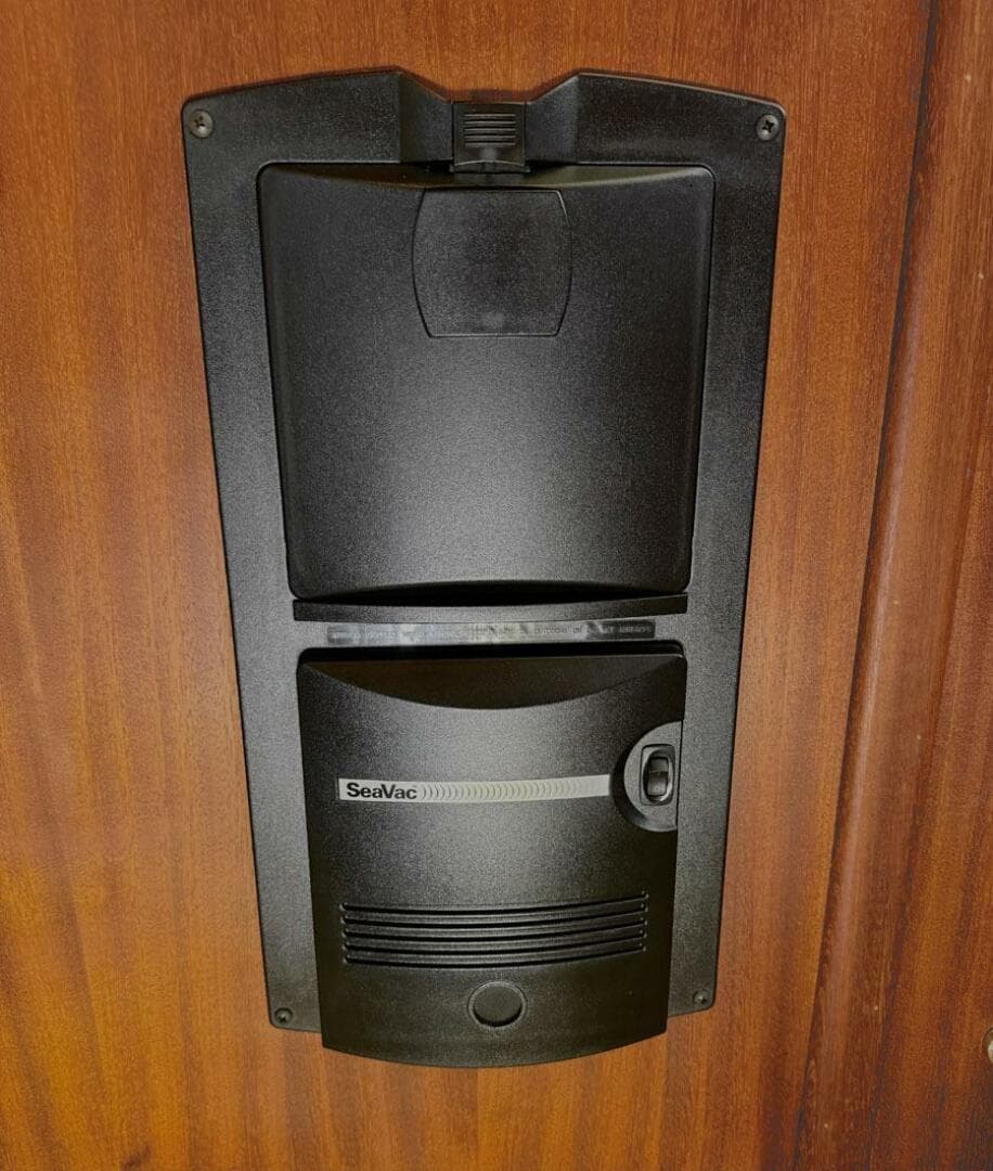 2006 American Tug 41 — photo 45